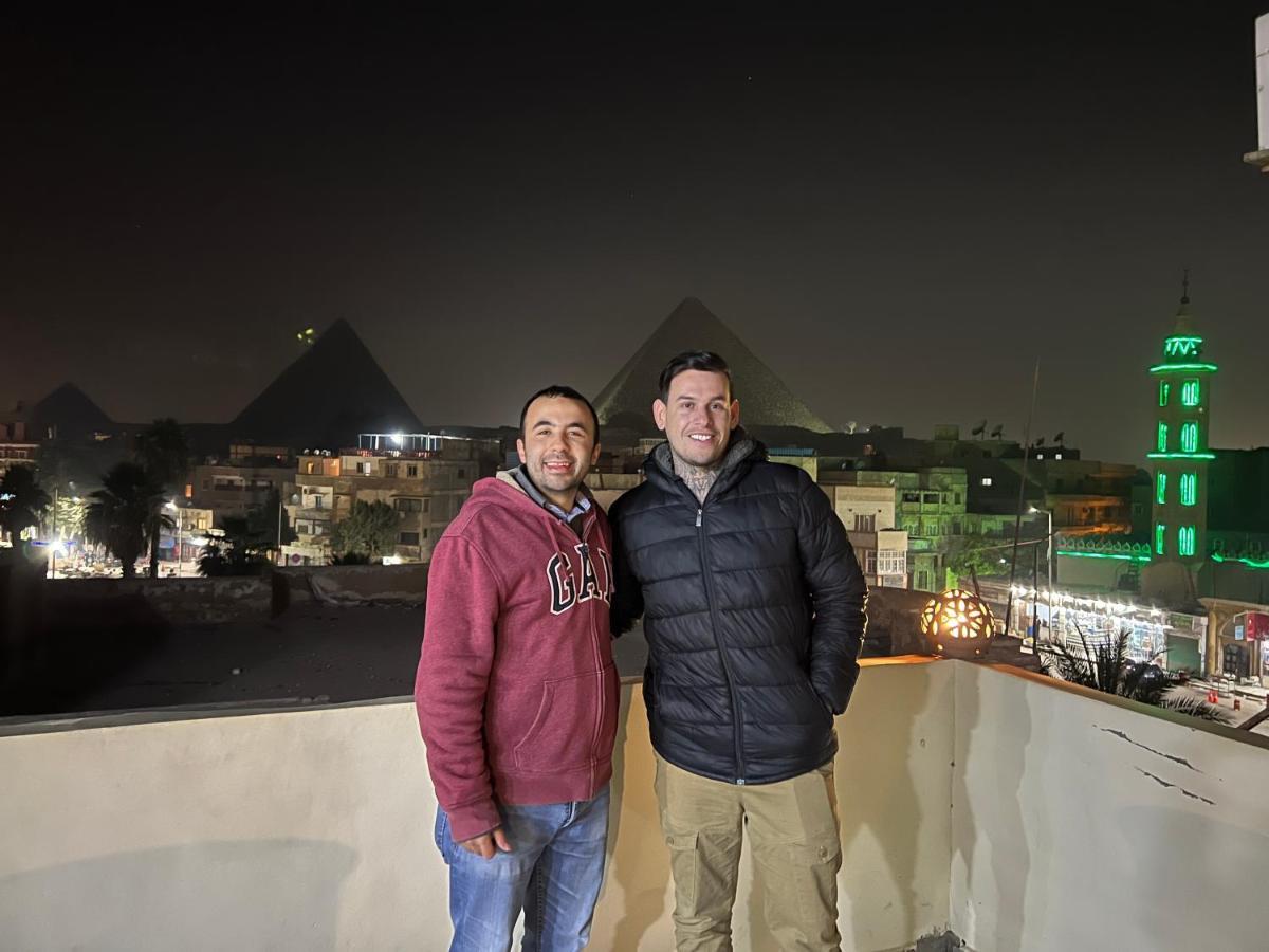 Pyramids Legend Inn El El Cairo Exterior foto
